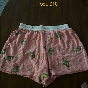 XS AE grinch pj set. worn a handful of times.